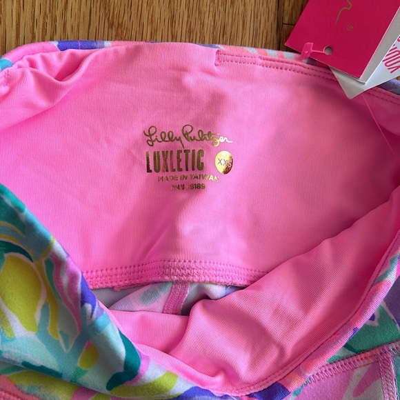NWT Lilly Pulitzer XXS weekender high rise midi legging print: it was all a drea - Picture 3 of 7